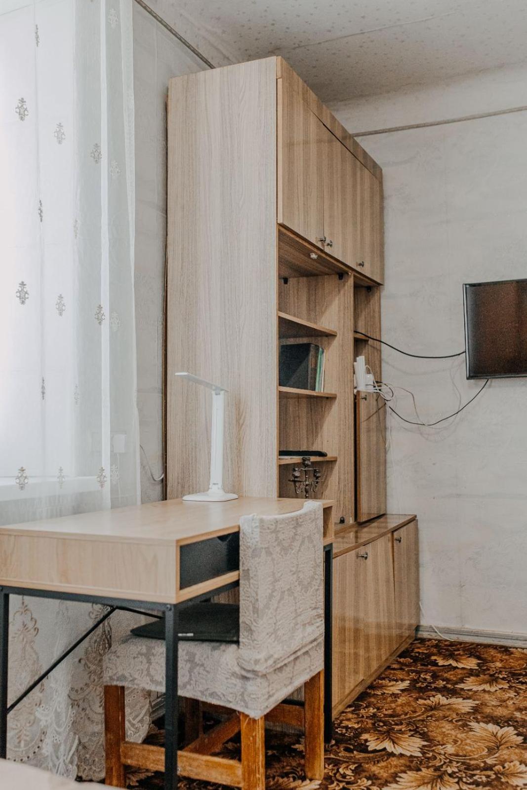 Comfortable Apartments On Hrushevskogo Street Near 16 City Hospital Dnipro Dış mekan fotoğraf